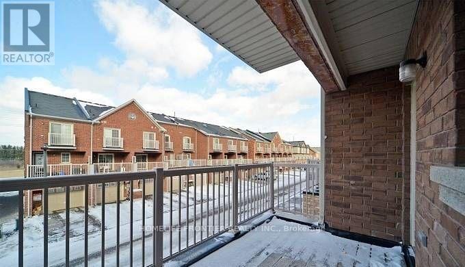 32 Truchard Avenue, Markham, Ontario  L6C 0N2 - Photo 18 - N12972254