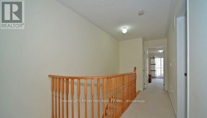 32 Truchard Avenue, Markham, Ontario  L6C 0N2 - Photo 8 - N12972254