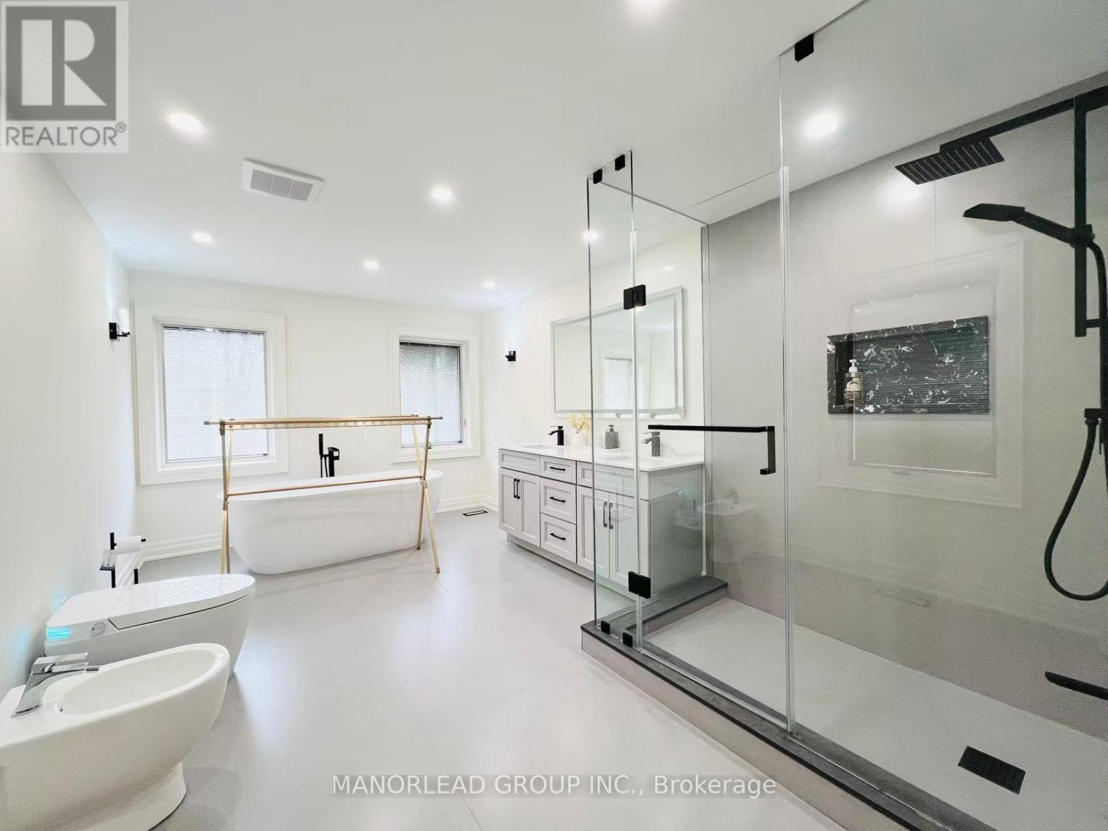 270 GREENBROOKE DRIVE - Photo 24