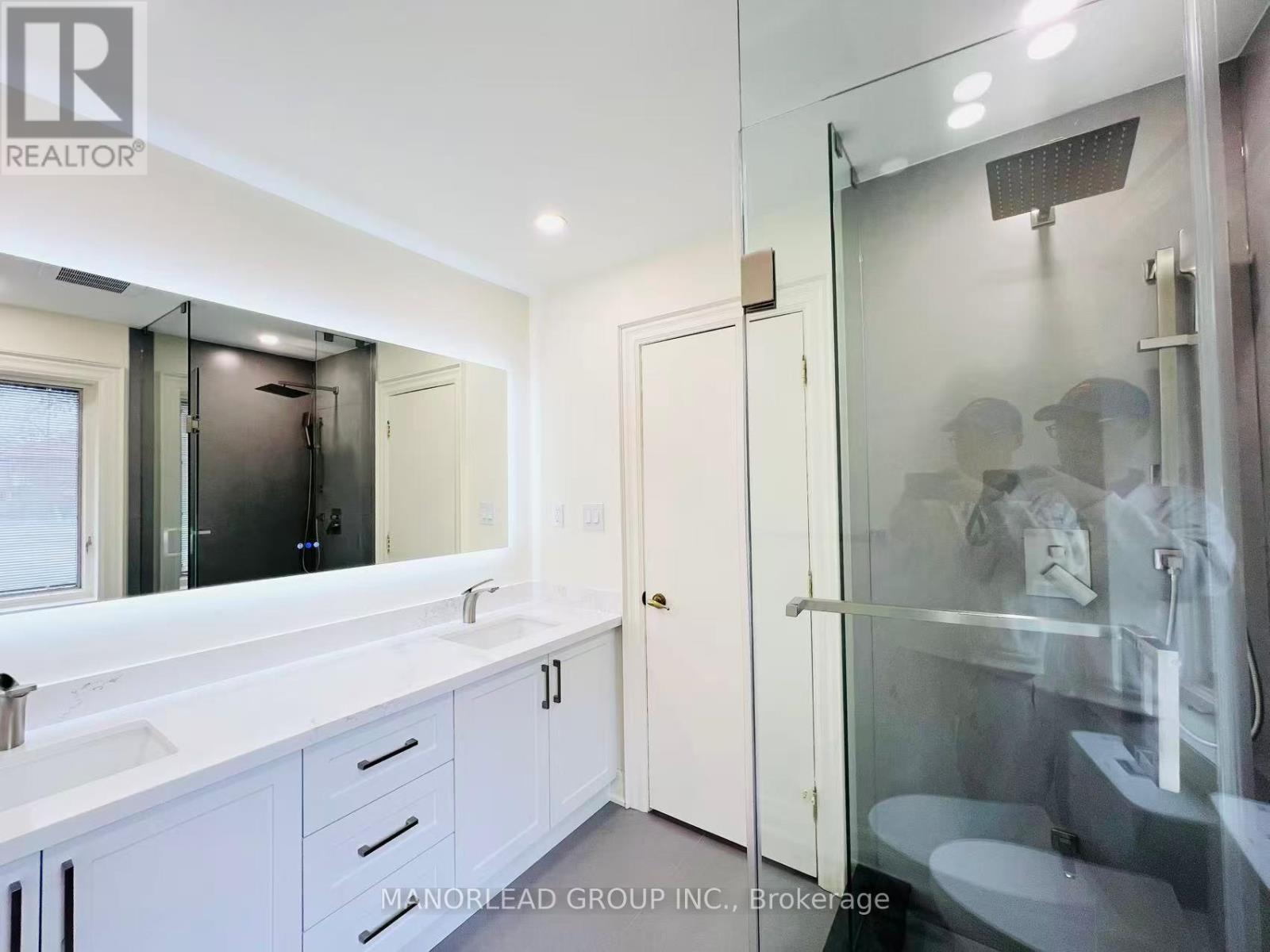 270 GREENBROOKE DRIVE - Photo 32