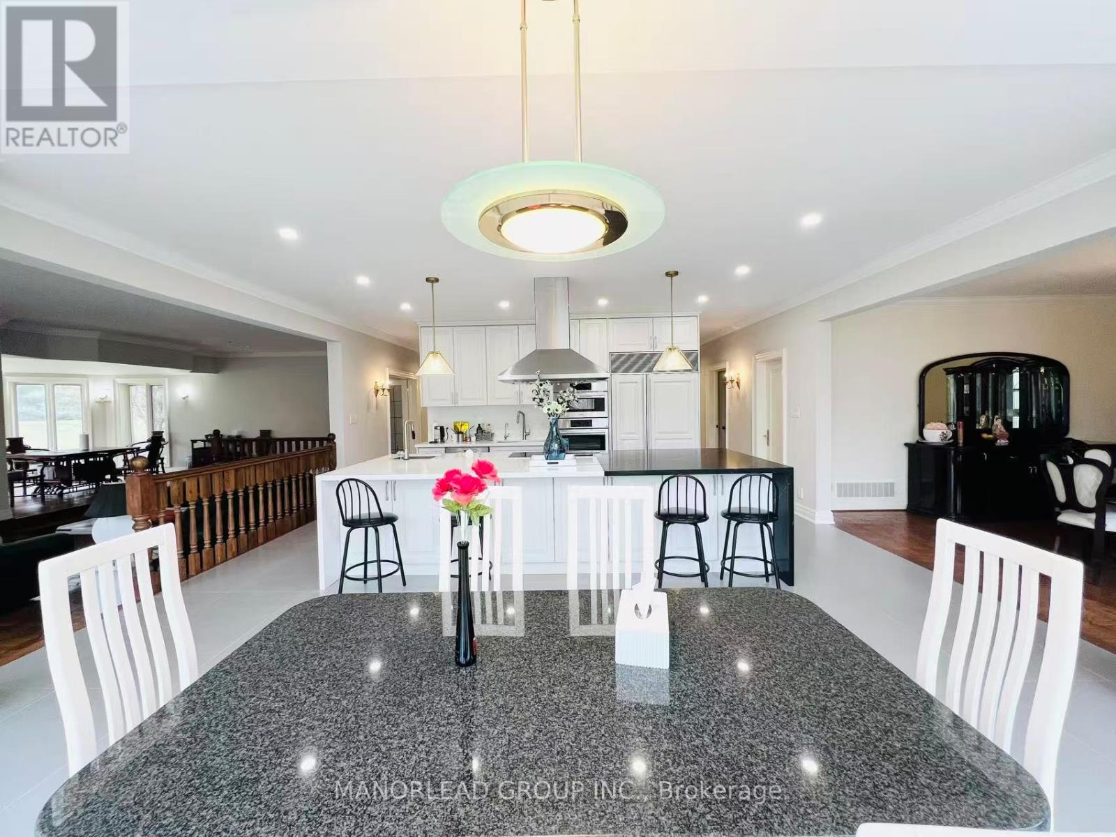 270 GREENBROOKE DRIVE - Photo 5