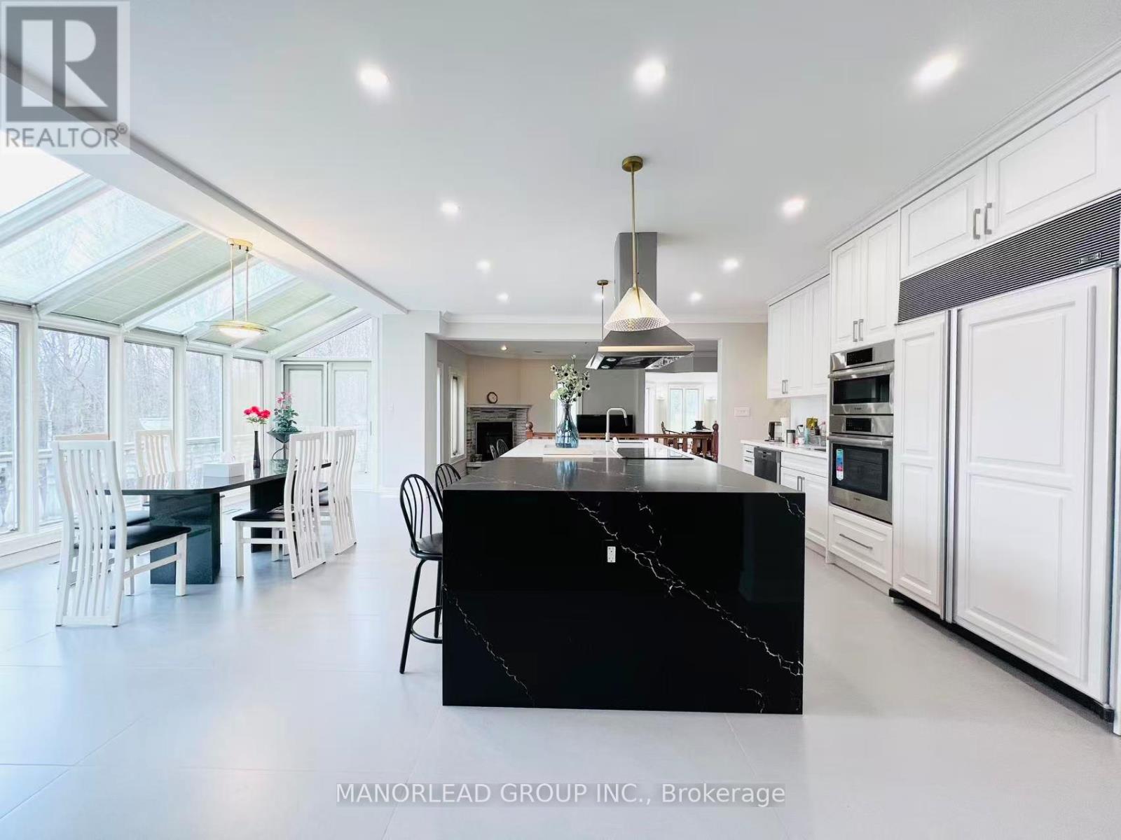 270 GREENBROOKE DRIVE - Photo 6