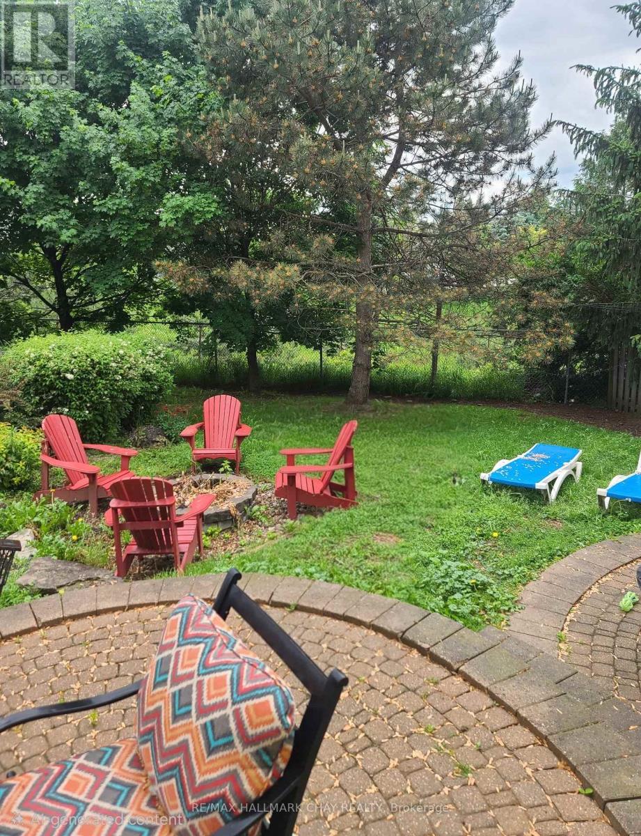 19 Smith Street, New Tecumseth, Ontario  L9R 1Z0 - Photo 10 - N12972342