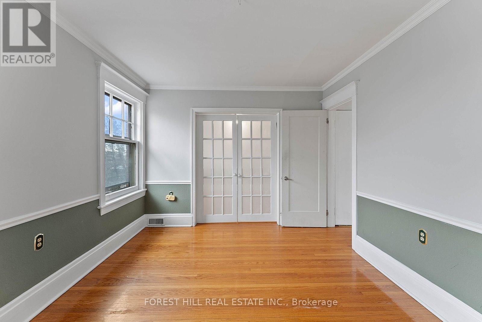 Upper - 36 Arnold Crescent, Richmond Hill, Ontario  L4C 3R5 - Photo 24 - N12972374