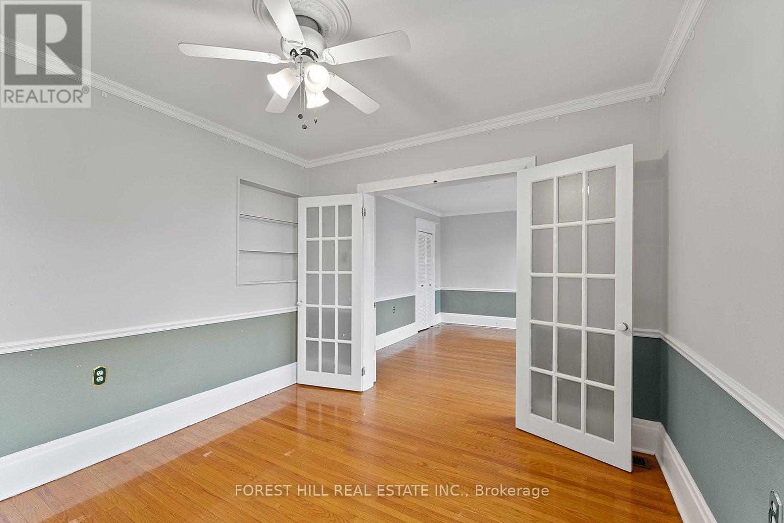 Upper - 36 Arnold Crescent, Richmond Hill, Ontario  L4C 3R5 - Photo 26 - N12972374