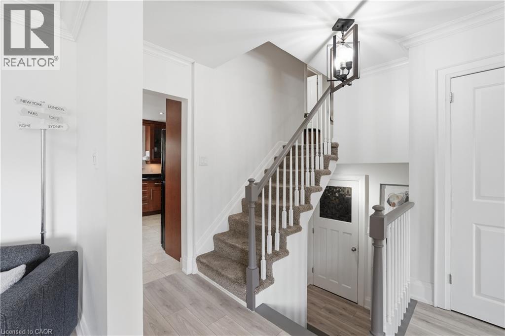 951 Gorton Avenue, Burlington, Ontario  L7T 1S6 - Photo 13 - 40815285