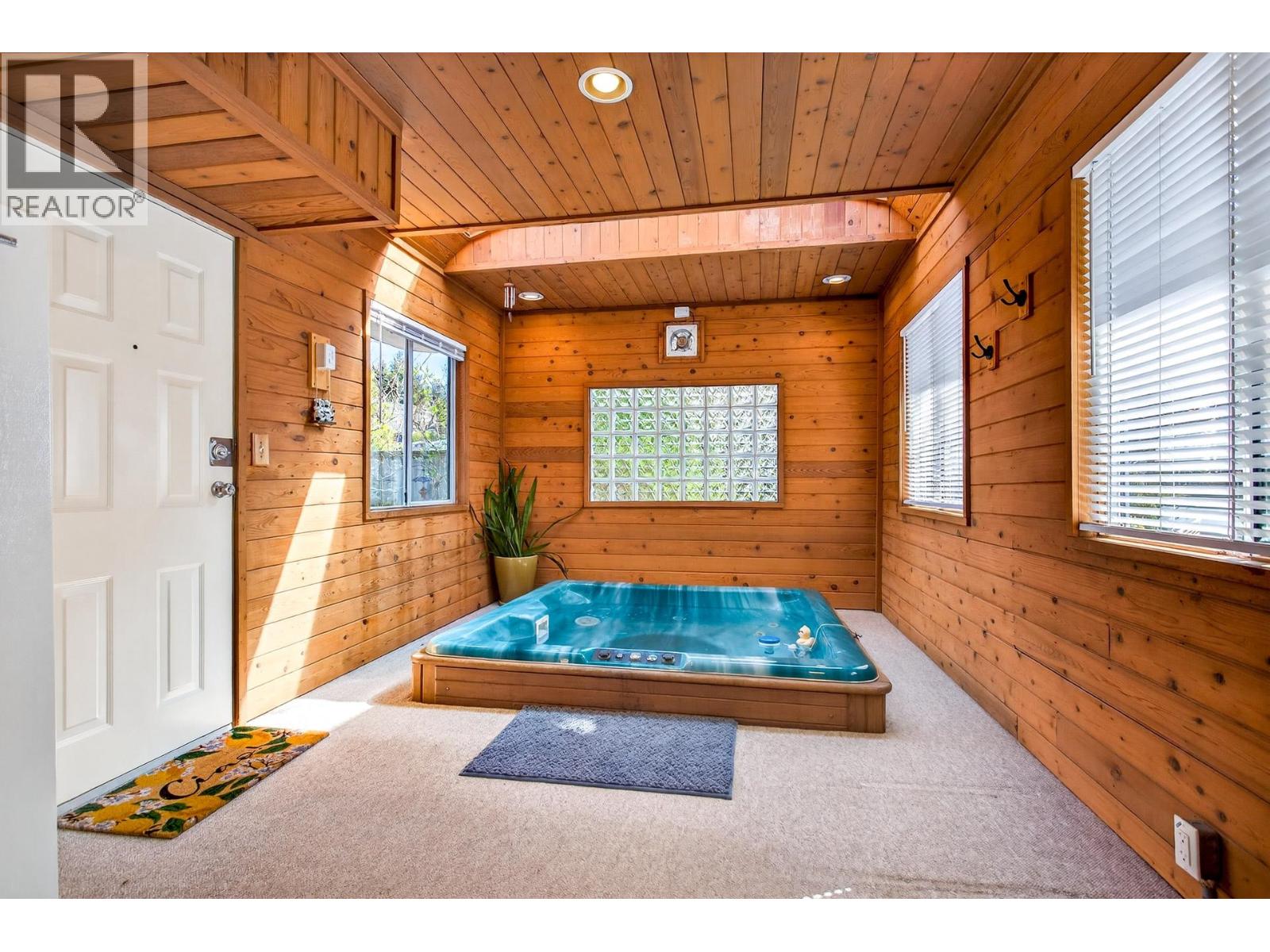 1625 Mchugh Close, Port Coquitlam, British Columbia  V3C 6E1 - Photo 15 - R3105977