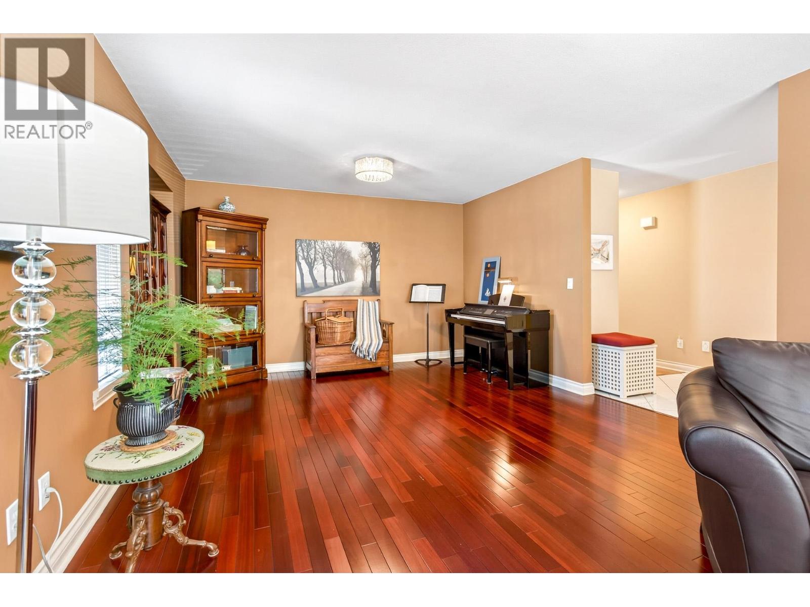 1625 Mchugh Close, Port Coquitlam, British Columbia  V3C 6E1 - Photo 7 - R3105977