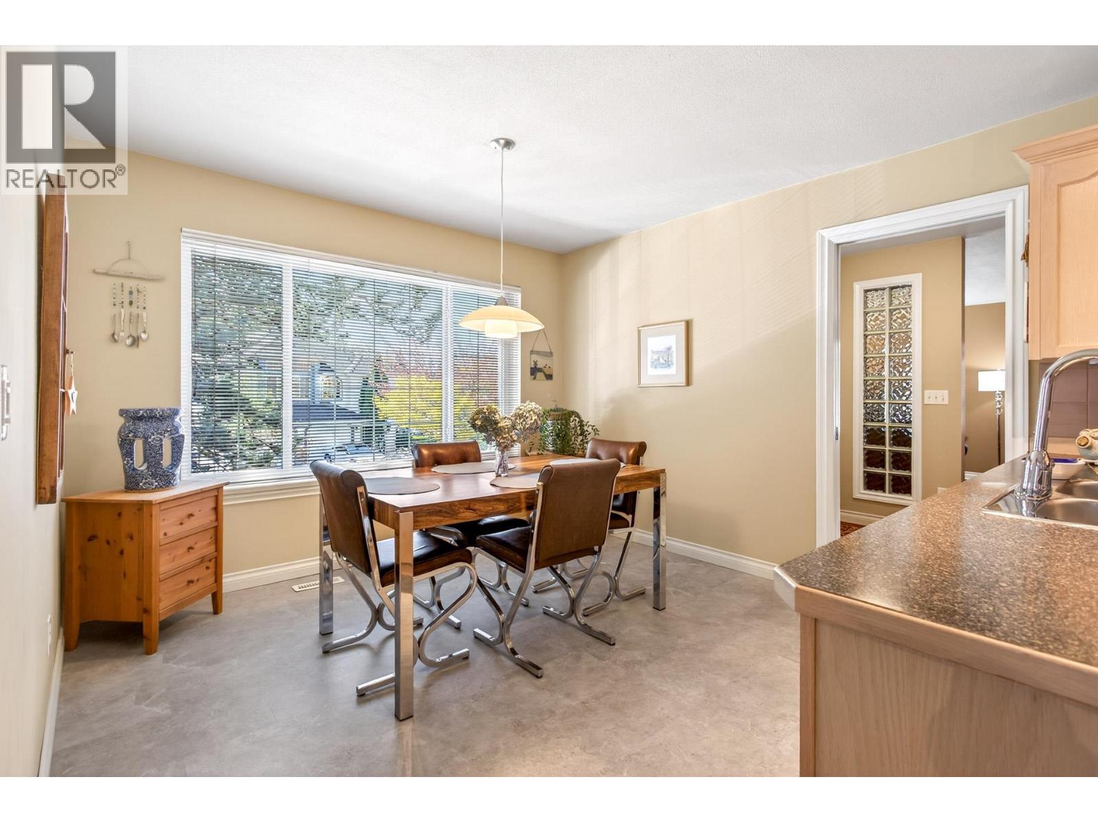 1625 Mchugh Close, Port Coquitlam, British Columbia  V3C 6E1 - Photo 11 - R3105977