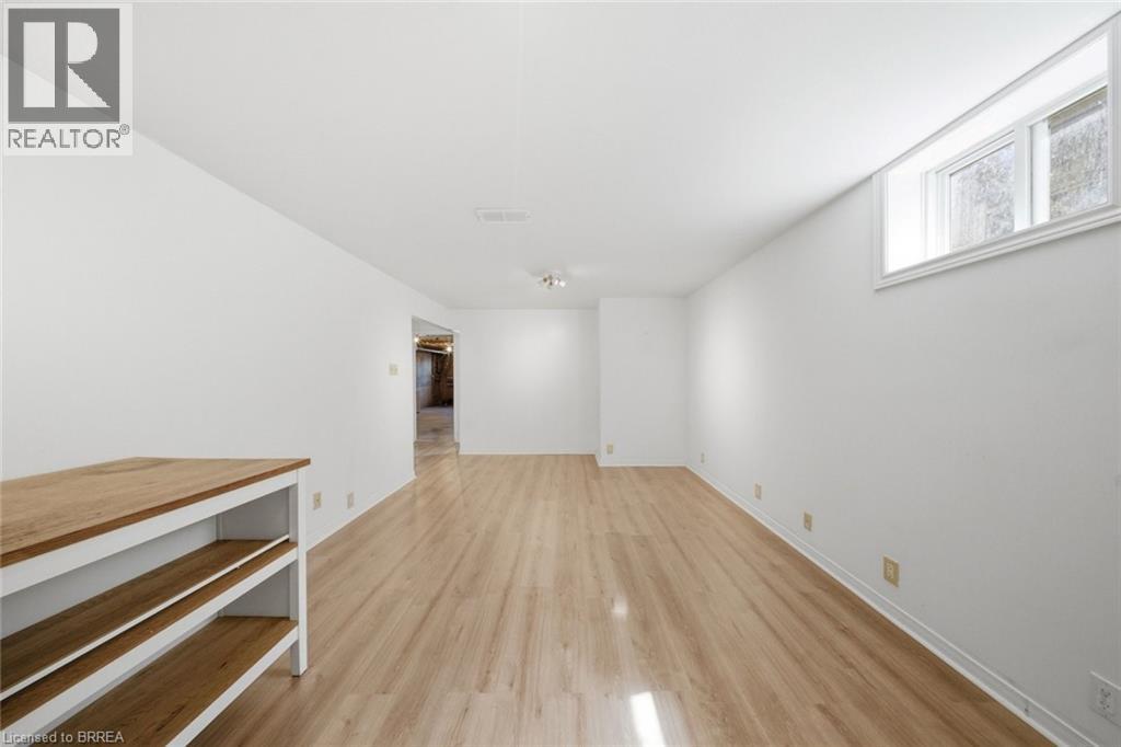 10 Clara Crescent, Brantford, Ontario  N3S 7C7 - Photo 25 - 40815330