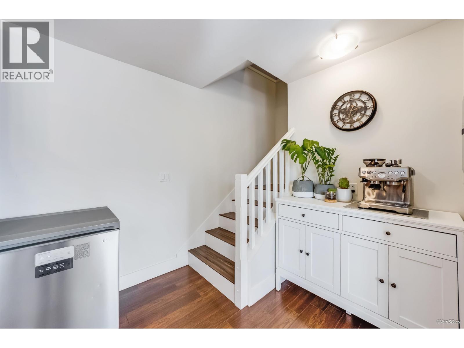 228 5155 Watling Street, Burnaby, British Columbia  V5J 1W8 - Photo 14 - R3107329