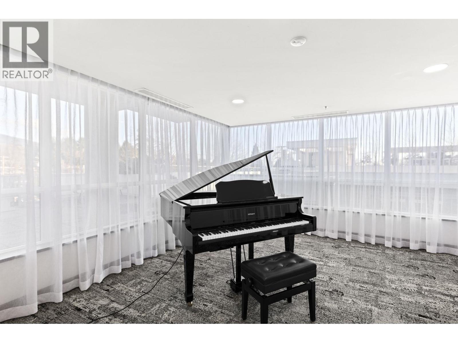 201 1675 Lions Gate Lane, North Vancouver, British Columbia  V7P 3B4 - Photo 30 - R3108330