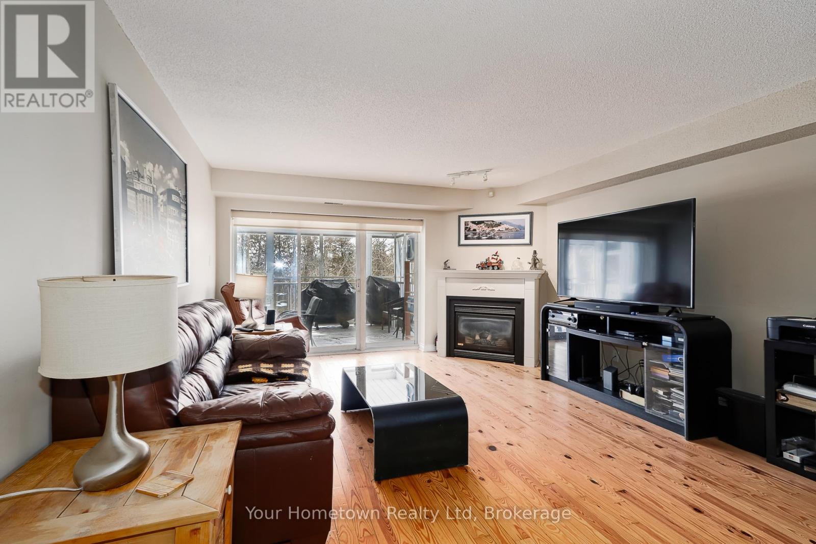 9 - 10 Mulligan Lane, Wasaga Beach, Ontario  L9Z 1C4 - Photo 8 - S12970254