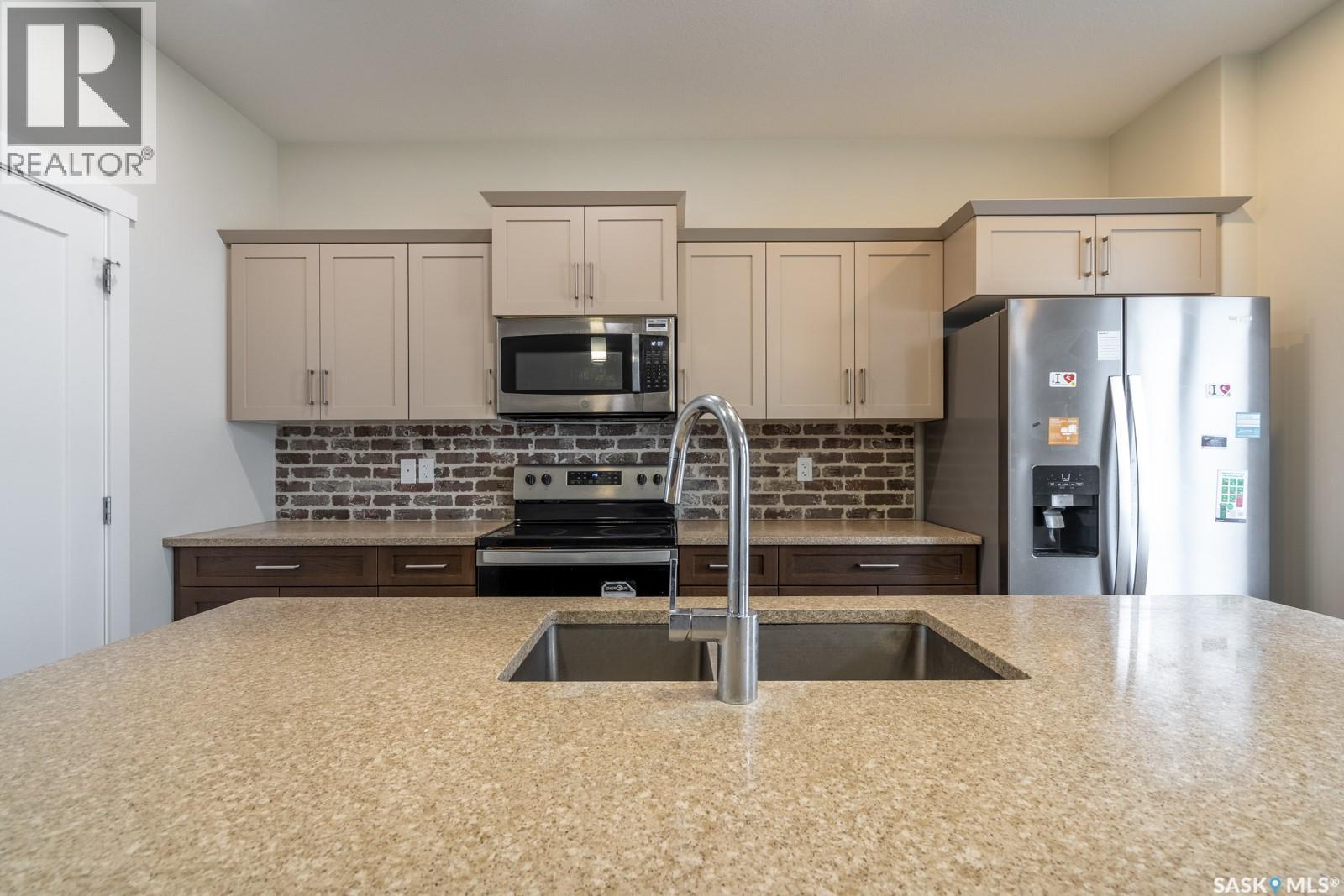 4624 Buckingham Drive E, Regina, Saskatchewan  S4V 3X8 - Photo 10 - SK032374