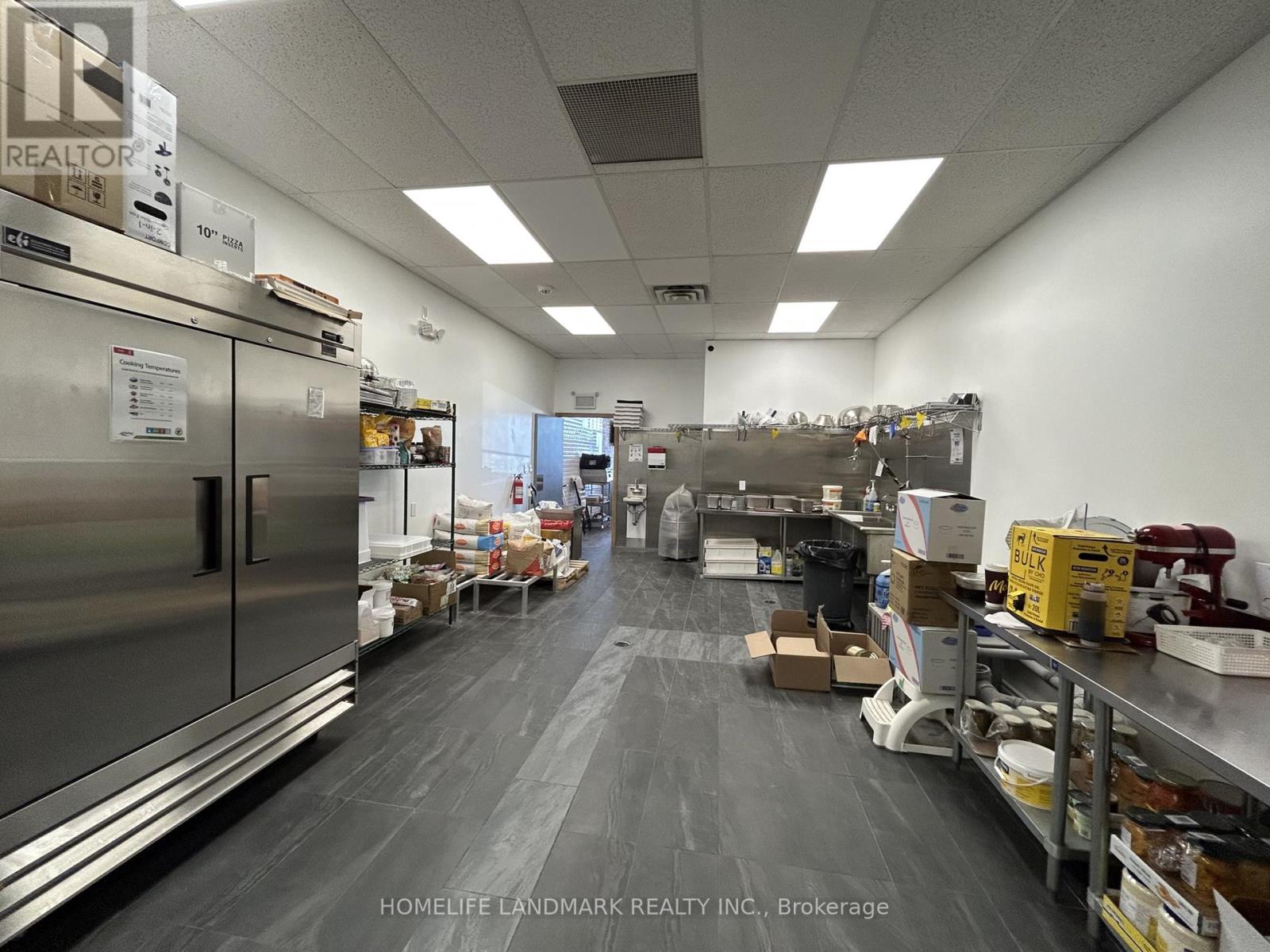 5 - 575 River Glen Boulevard, Oakville, Ontario L6H 6X6 - Photo 5 - W12969426