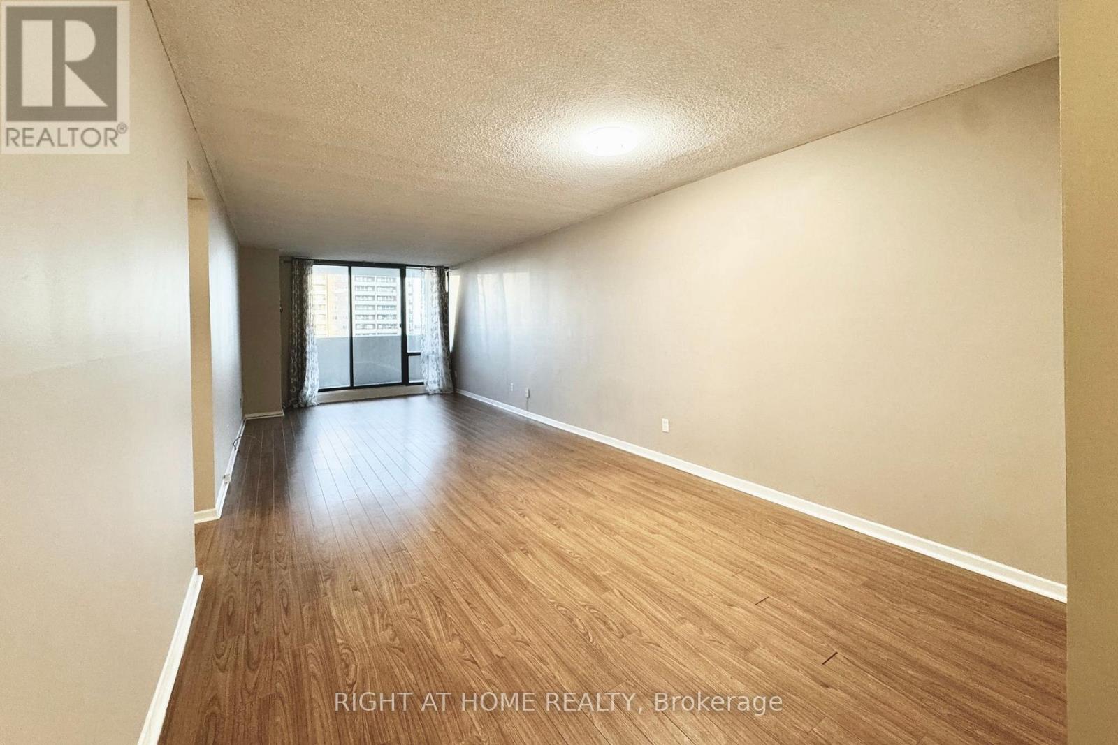 603 - 10 Tangreen Court, Toronto, Ontario  M2M 4B9 - Photo 6 - C12914376