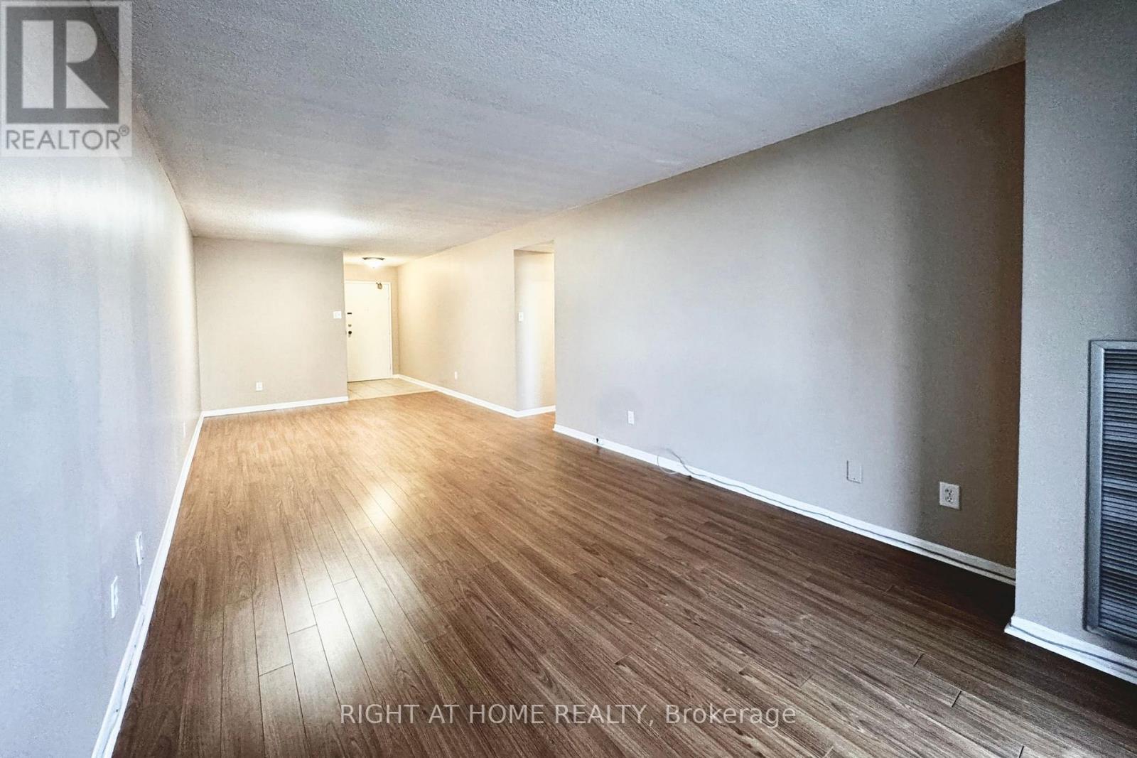 603 - 10 Tangreen Court, Toronto, Ontario  M2M 4B9 - Photo 9 - C12914376