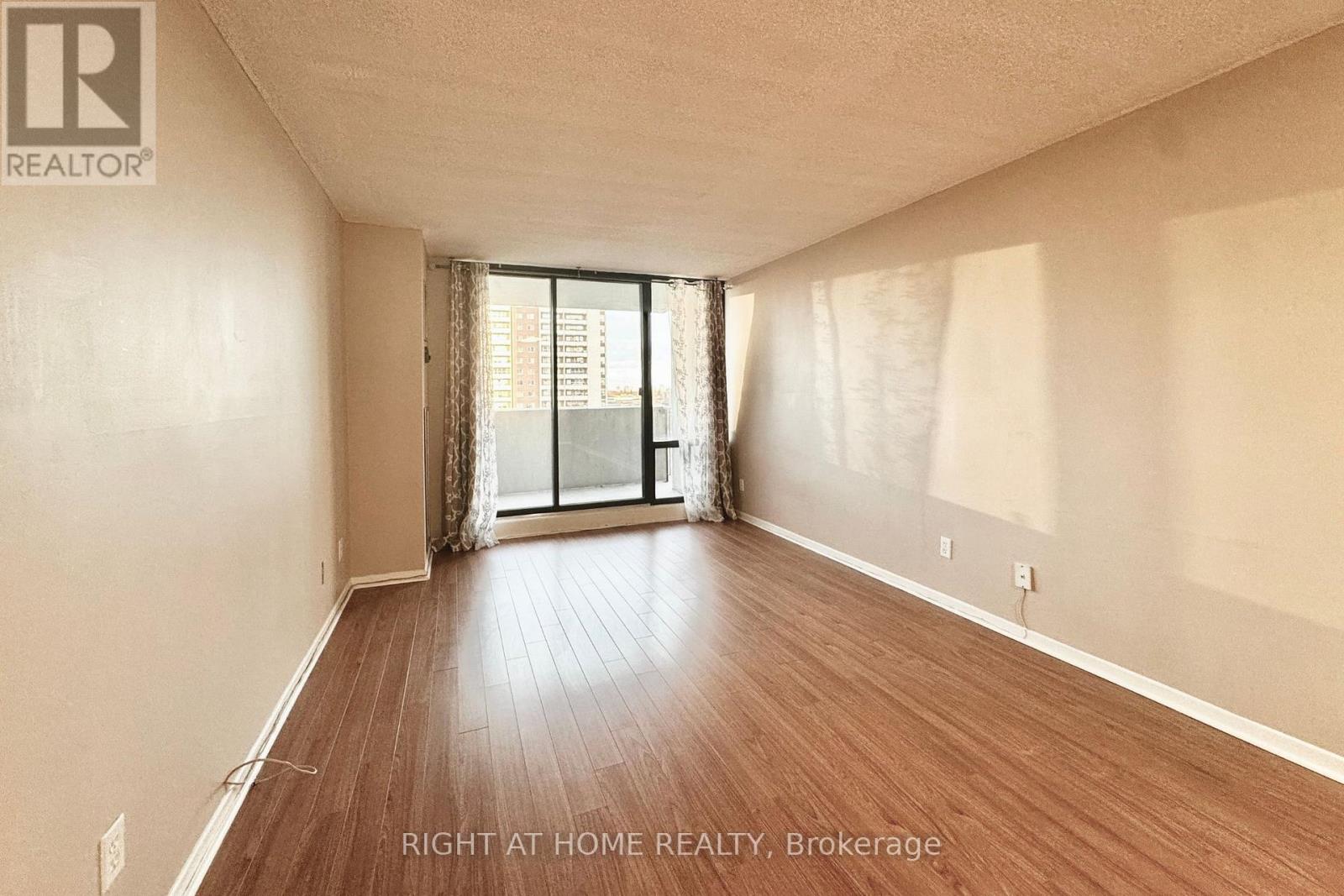 603 - 10 Tangreen Court, Toronto, Ontario  M2M 4B9 - Photo 5 - C12914376