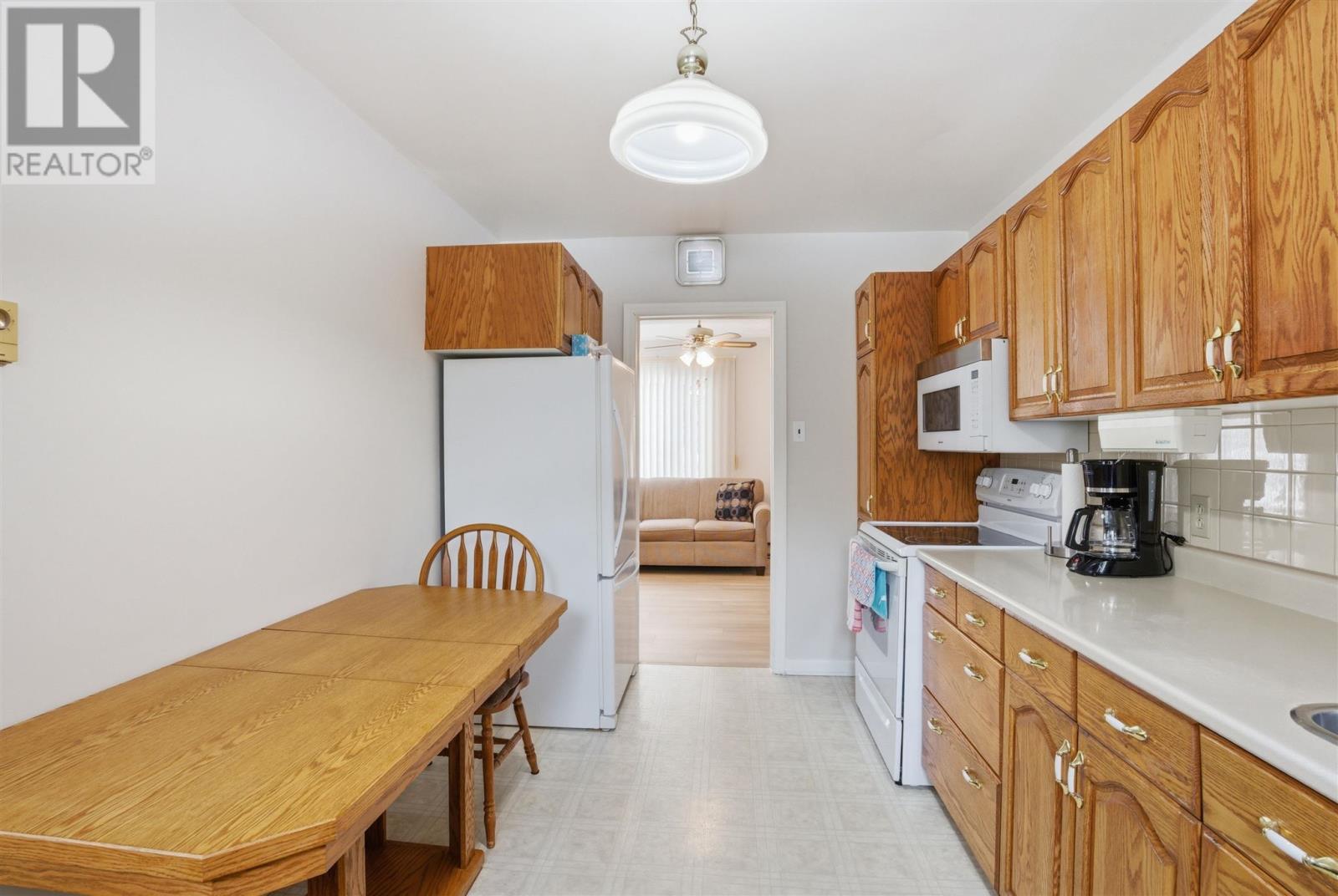 27 Queen Ave, Blind River, Ontario  P0R 1B0 - Photo 10 - SM260638