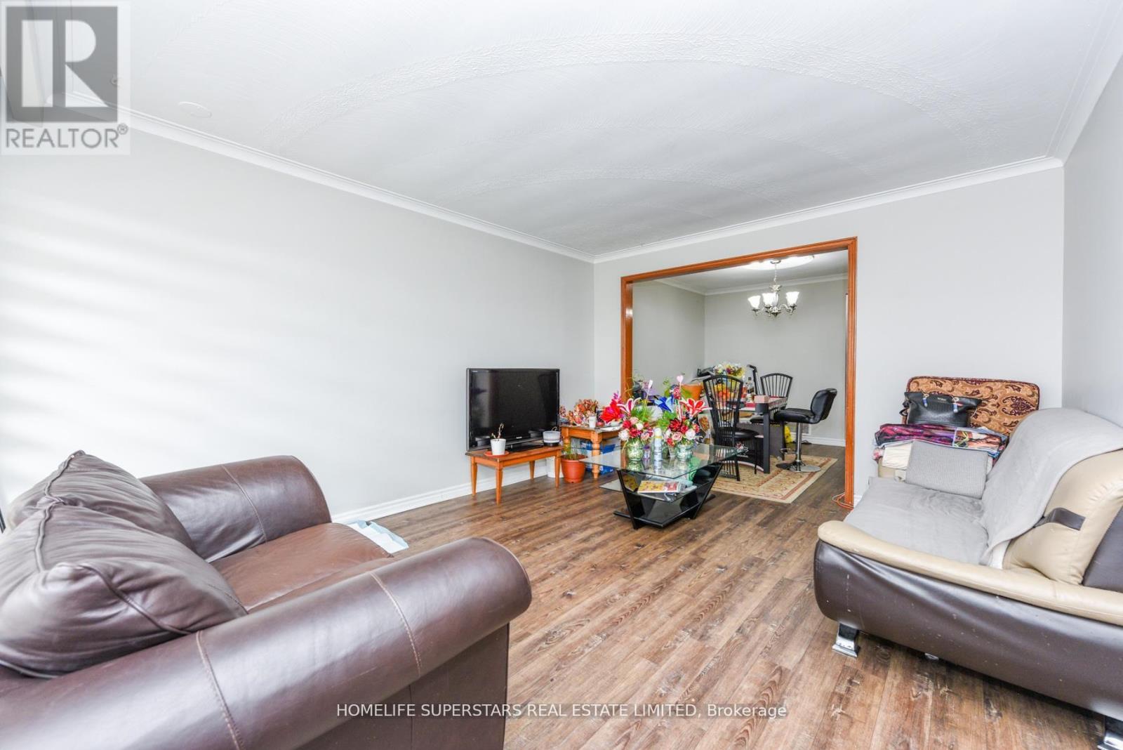 306 Royal Salisbury Way, Brampton, Ontario  L6V 3G5 - Photo 16 - W12972234