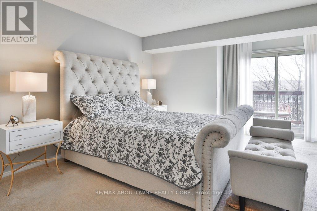 45 Tradewind Drive, Oakville, Ontario  L6L 6K9 - Photo 23 - W12972276