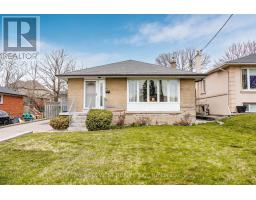 32 DEEVALE ROAD, Toronto, Ontario