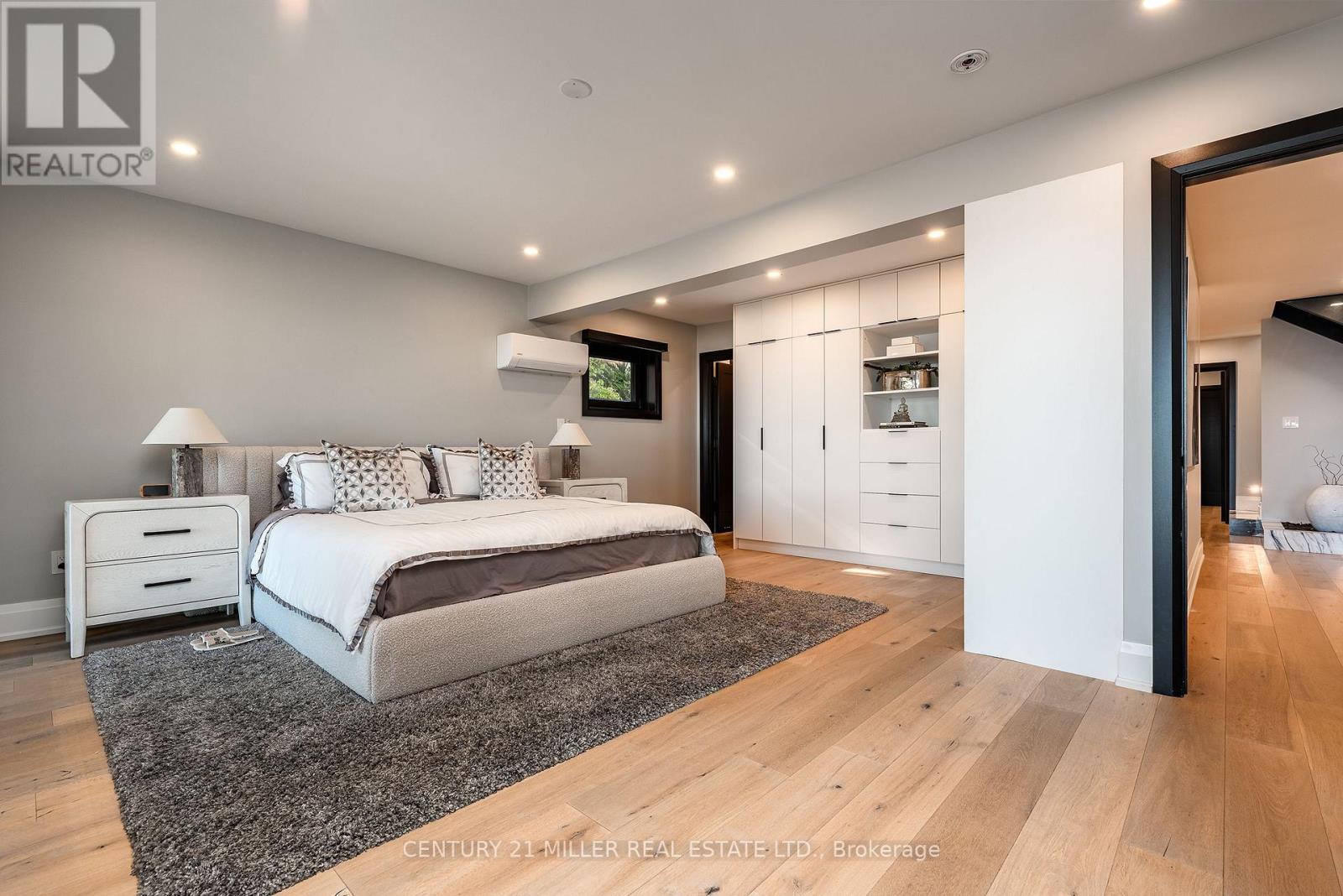 121 Edgecliffe Place, Burlington, Ontario  L7L 3Z2 - Photo 37 - W12972356