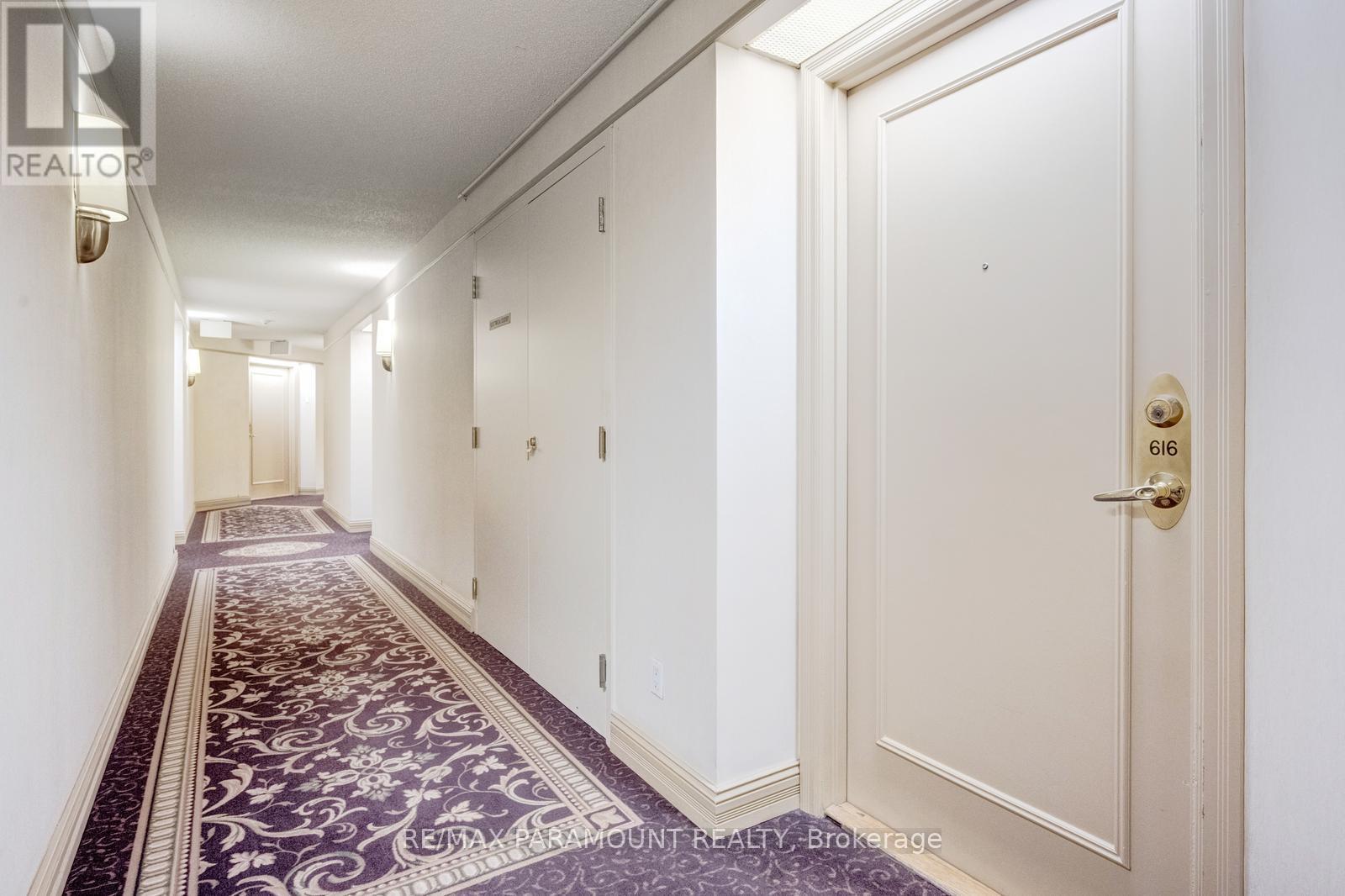 616 - 25 Kingsbridge Garden Circle, Mississauga, Ontario  L5R 4B1 - Photo 6 - W12972360