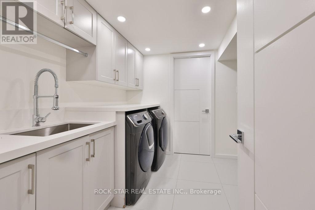 370 Goodram Drive, Burlington, Ontario  L7L 2K1 - Photo 34 - W12972366