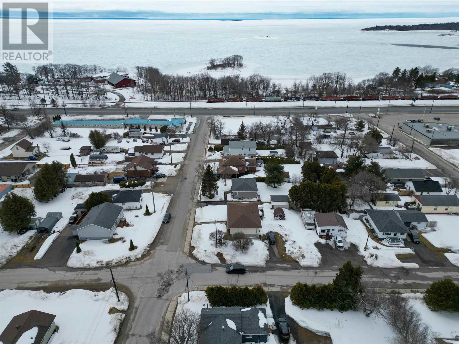 27 Queen Ave, Blind River, Ontario  P0R 1B0 - Photo 29 - SM260638