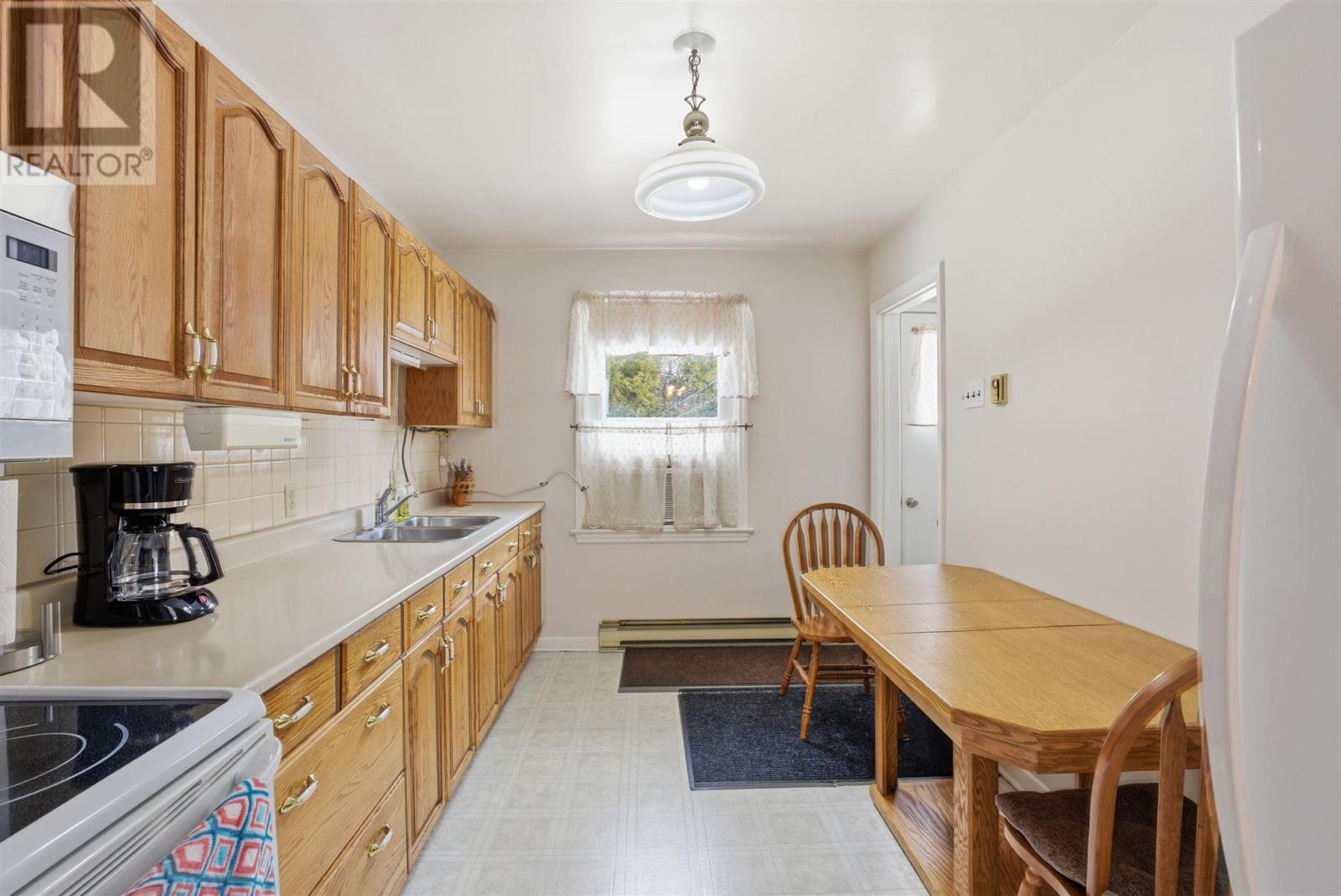 27 Queen Ave, Blind River, Ontario  P0R 1B0 - Photo 8 - SM260638