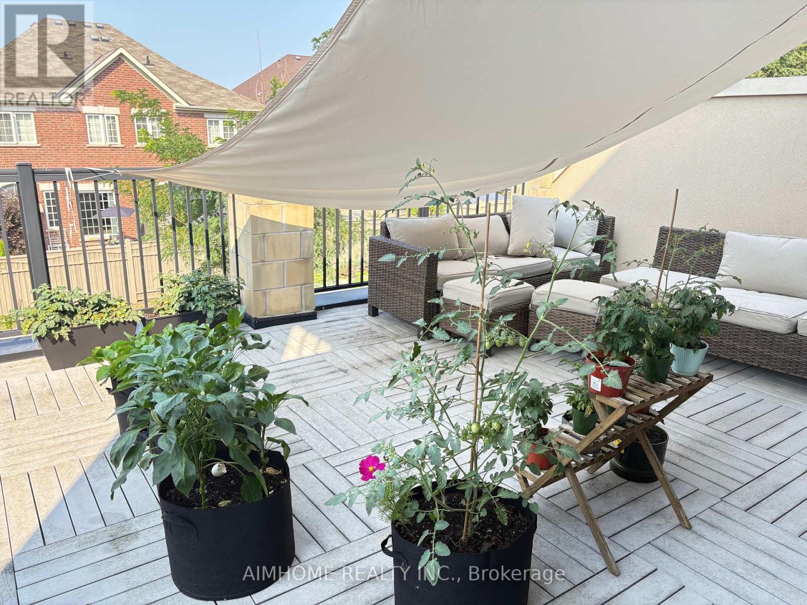 104 Grand Trunk Avenue, Vaughan, Ontario  L6A 0Y3 - Photo 13 - N12933774