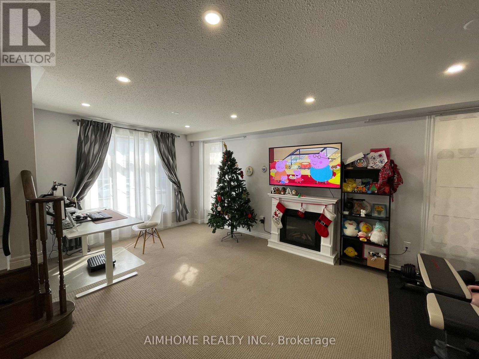 104 Grand Trunk Avenue, Vaughan, Ontario  L6A 0Y3 - Photo 12 - N12933774