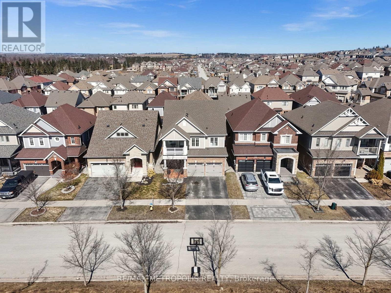 118 Cauthers Crescent, New Tecumseth, Ontario  L9R 1H2 - Photo 36 - N12972084