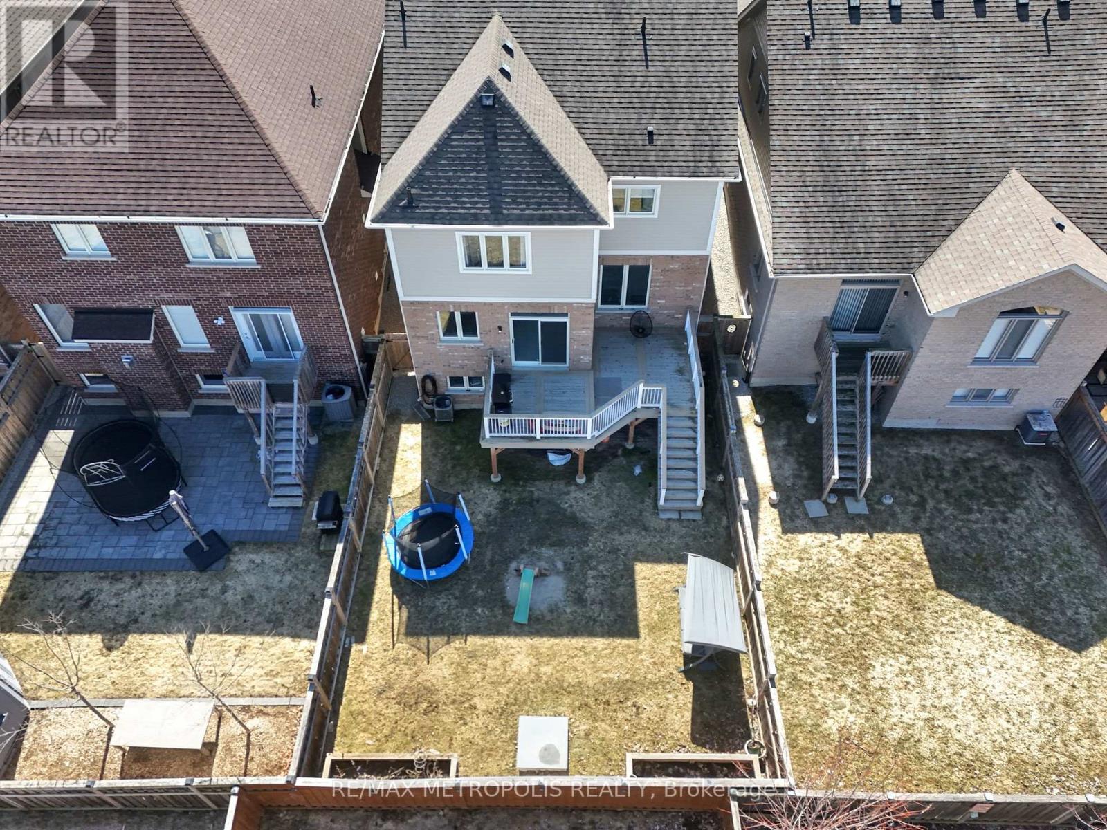 118 Cauthers Crescent, New Tecumseth, Ontario  L9R 1H2 - Photo 38 - N12972084