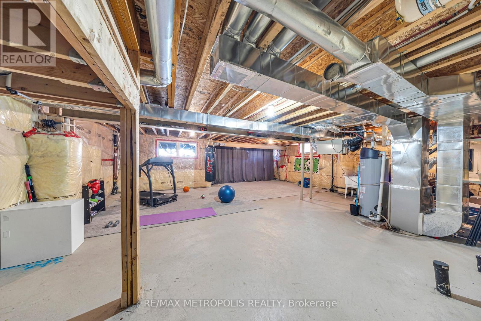 118 Cauthers Crescent, New Tecumseth, Ontario  L9R 1H2 - Photo 39 - N12972084