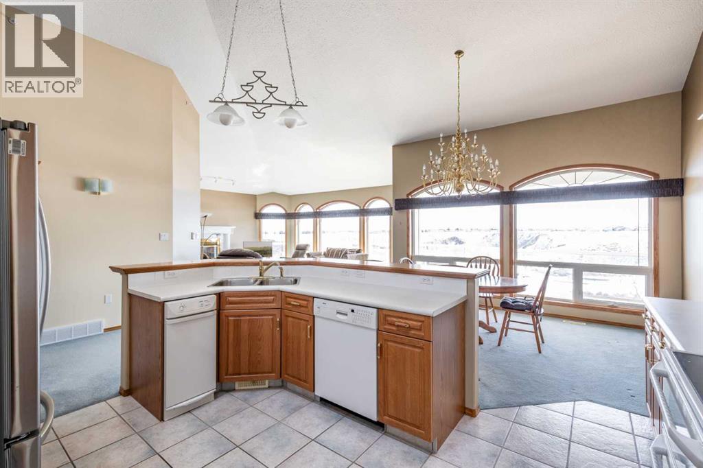 4, 3345 10 Avenue Sw, Medicine Hat, Alberta  T1B 4K2 - Photo 9 - A2297063