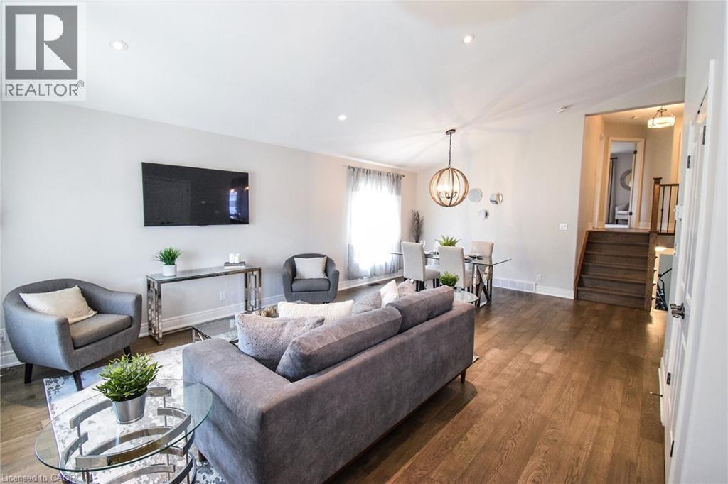 295 Courtland Street, Delhi, Ontario  N4B 0A7 - Photo 4 - 40818837