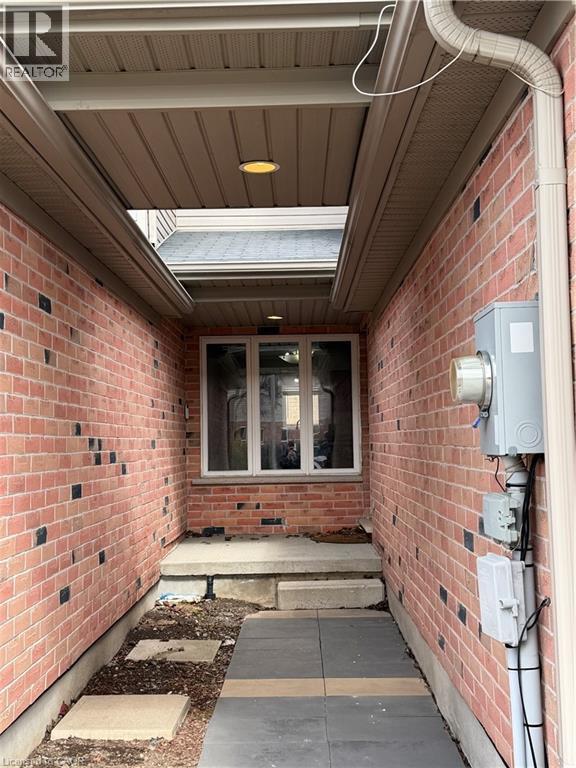 45 Brookfield Crescent, Kitchener, Ontario  N2E 0A6 - Photo 4 - 40818031