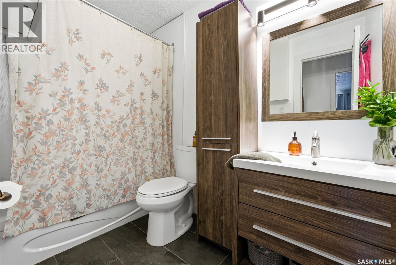 208 67 Rodenbush Drive, Regina, Saskatchewan  S4R 8C7 - Photo 6 - SK032372