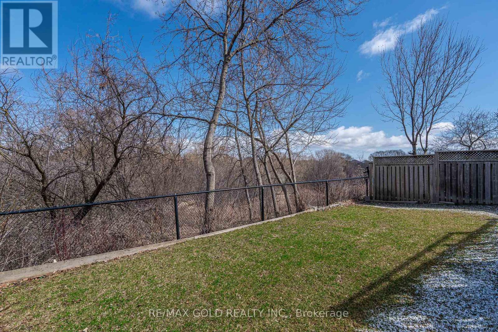 113 Rockgarden Trail, Brampton, Ontario  L6R 3N2 - Photo 38 - W12968656