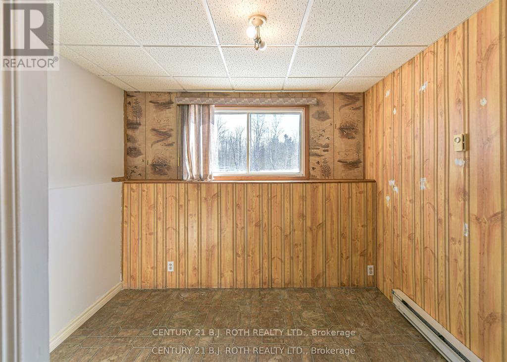 374 Monck Road, Kawartha Lakes, Ontario  L0K 1W0 - Photo 38 - X12972232