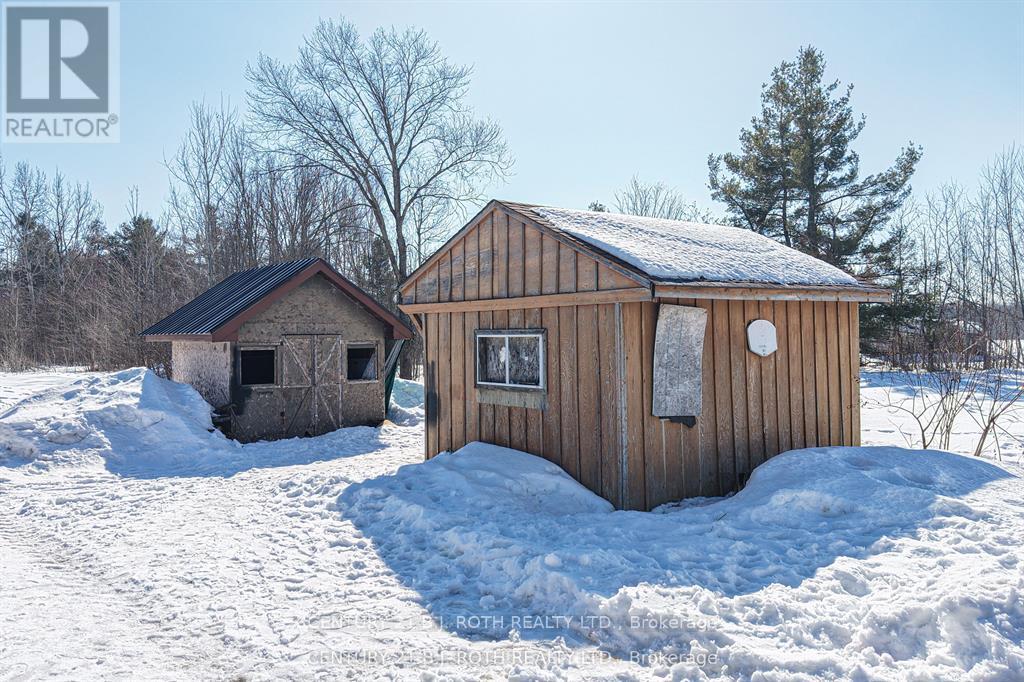 374 Monck Road, Kawartha Lakes, Ontario  L0K 1W0 - Photo 47 - X12972232