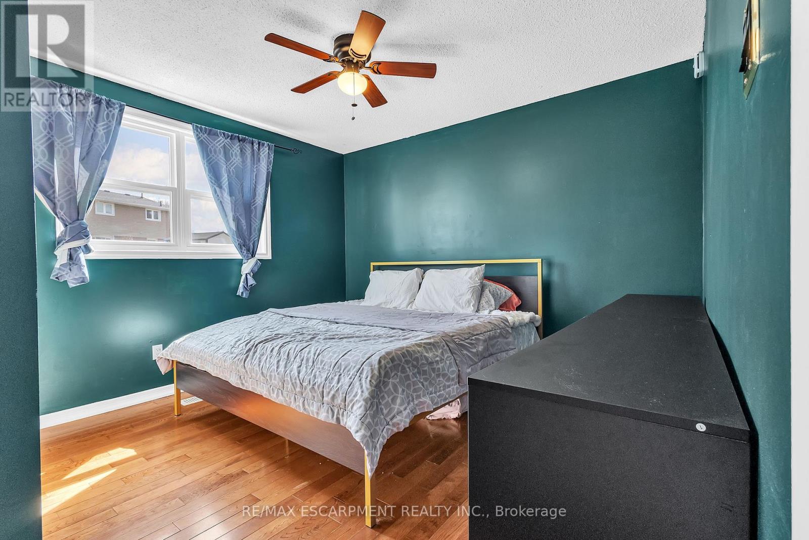 148 Gordon Drummond Avenue, Hamilton, Ontario  L8J 1G3 - Photo 20 - X12972260