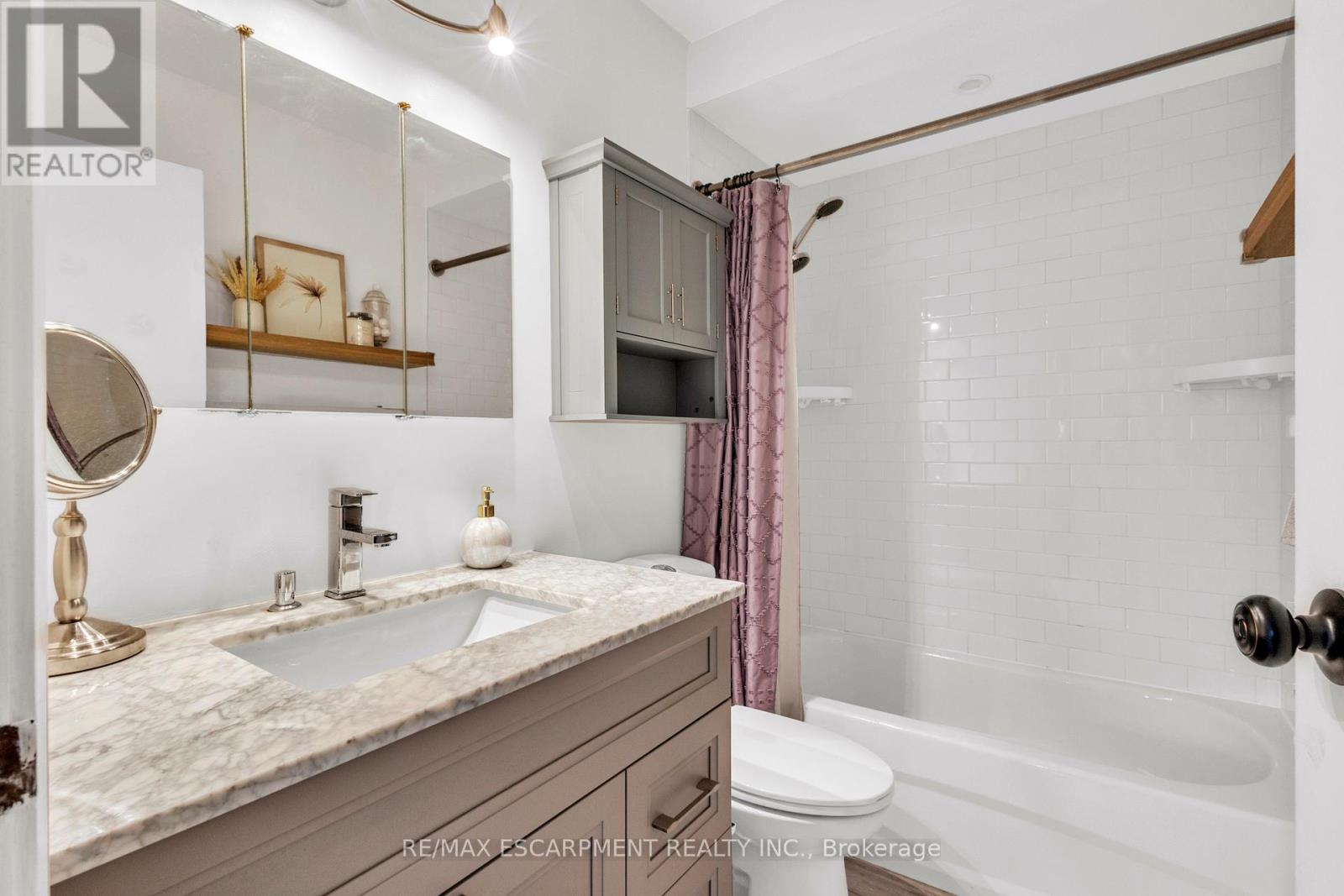 148 Gordon Drummond Avenue, Hamilton, Ontario  L8J 1G3 - Photo 23 - X12972260