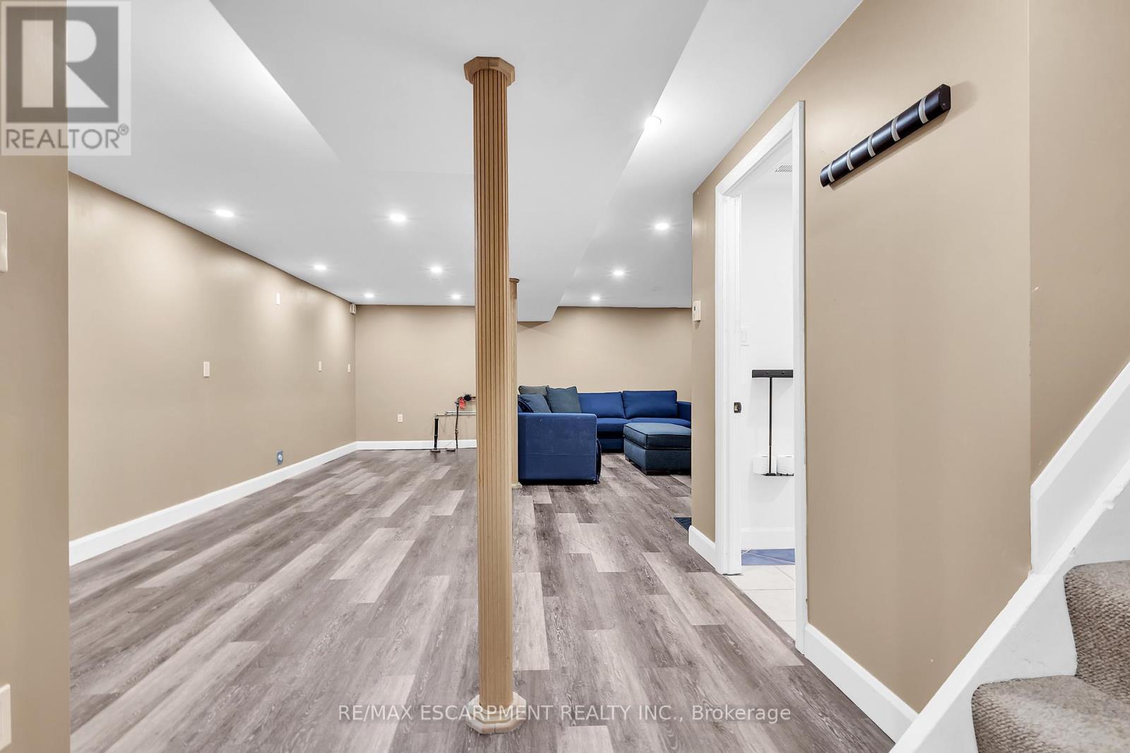 148 Gordon Drummond Avenue, Hamilton, Ontario  L8J 1G3 - Photo 25 - X12972260