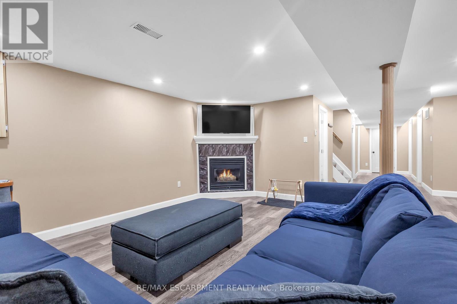 148 Gordon Drummond Avenue, Hamilton, Ontario  L8J 1G3 - Photo 26 - X12972260