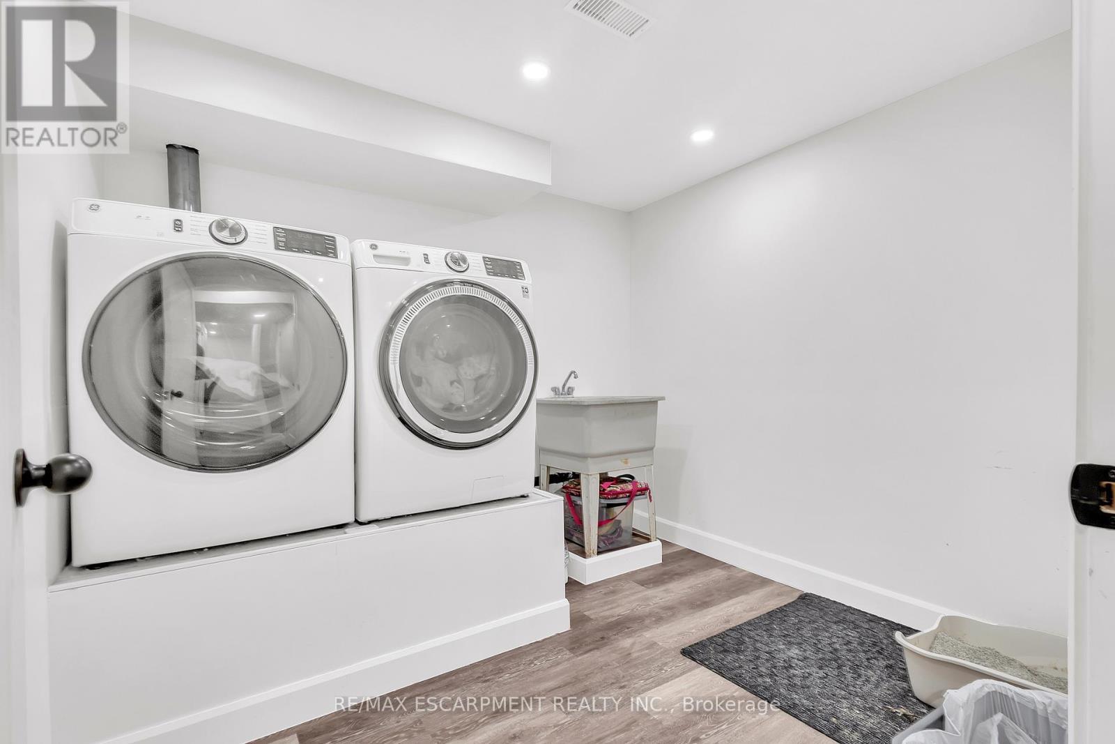 148 Gordon Drummond Avenue, Hamilton, Ontario  L8J 1G3 - Photo 35 - X12972260