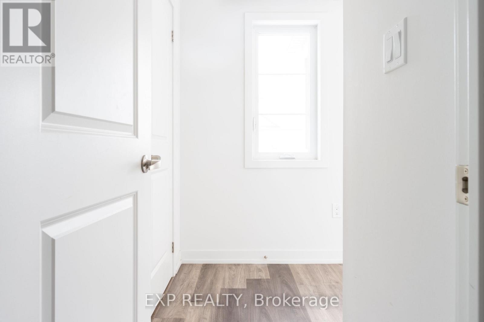 40 - 205 West Oak Trail, Kitchener, Ontario  N2R 0R9 - Photo 18 - X12972264