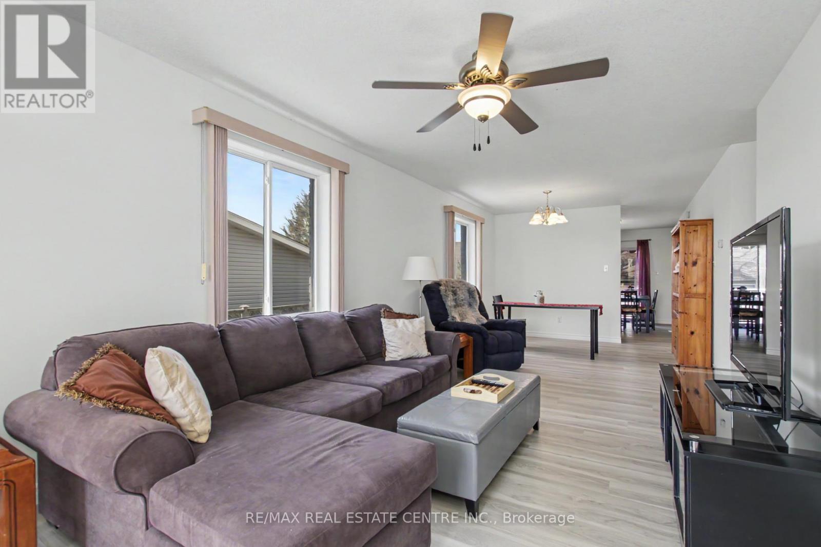 440 Front Street, Cambridge, Ontario  N3H 5T4 - Photo 7 - X12972272